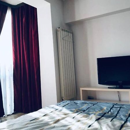 Cozy 2 Rooms Apartment Close To City Center ブカレスト エクステリア 写真