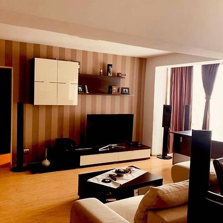 Cozy 2 Rooms Apartment Close To City Center ブカレスト エクステリア 写真