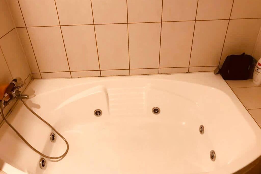 Cozy 2 Rooms Apartment Close To City Center ブカレスト エクステリア 写真